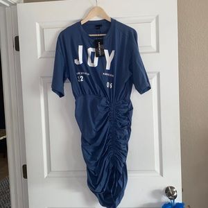 NWT ruched dress. Blue size L.